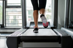 Depositphotos 29486291 L 300x200 - Exercising on a treadmill